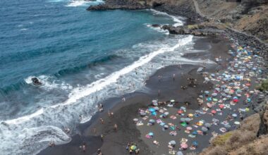 Nagranie z trasy S2. Prawie wpadł pod ciężarówkę