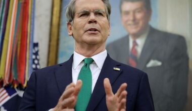 Brakuje ludzi do rozliczenia PiS w spółkach państwowych. Minister: powołamy pełnomocników