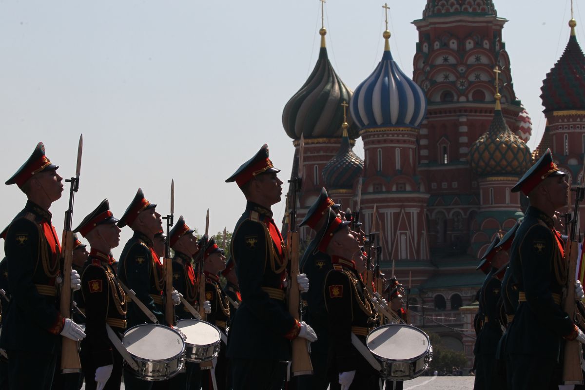 Dwa dni przed Wigilią. Poszedł do lasu i wrócił z pełnym koszem