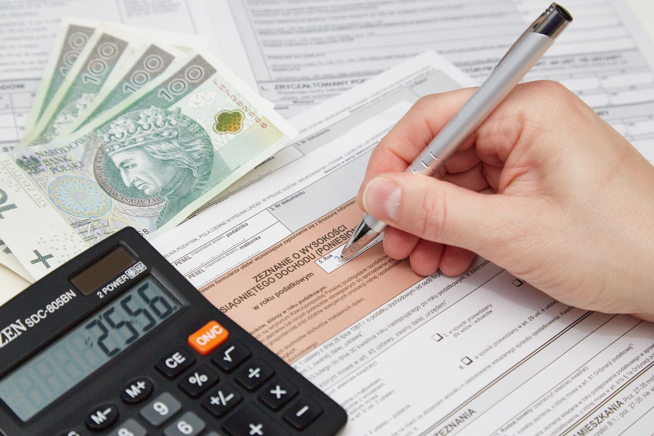 Drugi próg podatkowy zatacza coraz szersze kręgi. Dla niektórych to bolesne zaskoczenie