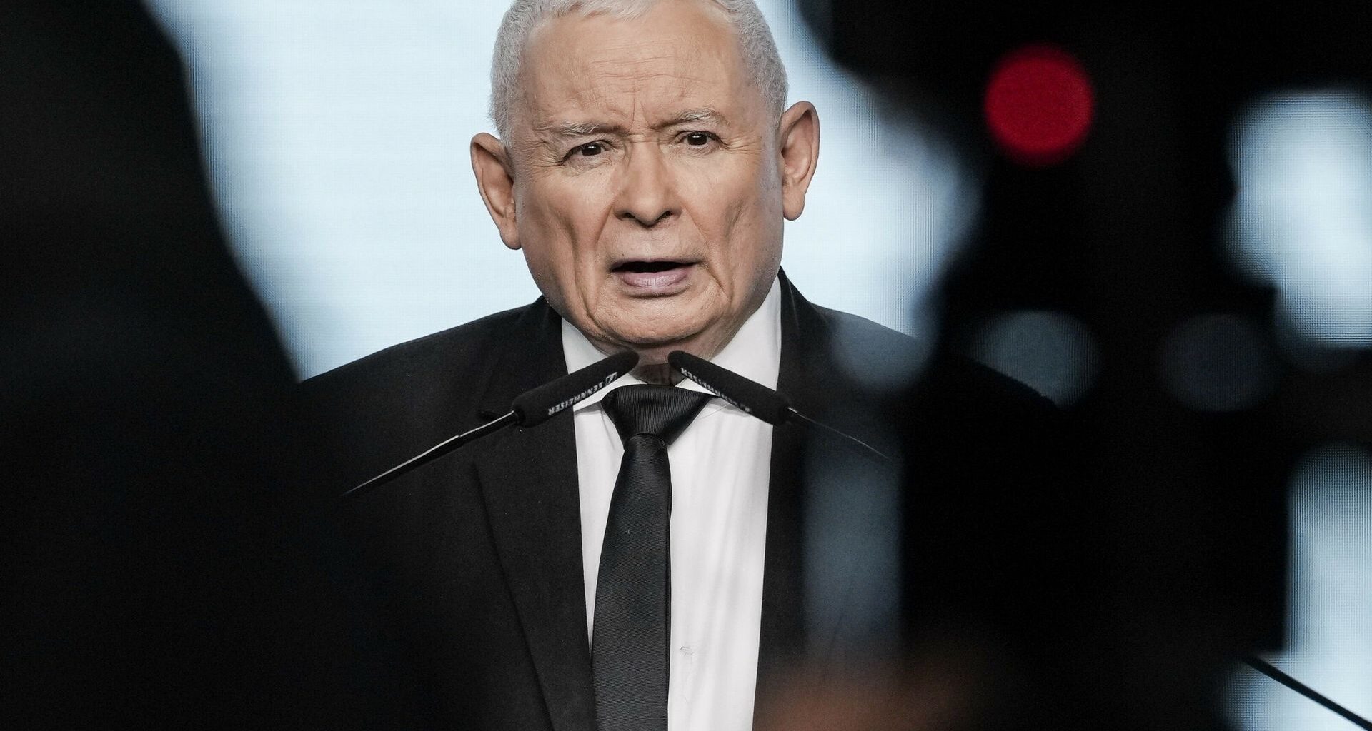 Sondaż: Polacy sceptyczni wobec kierunku polskiej gospodarki