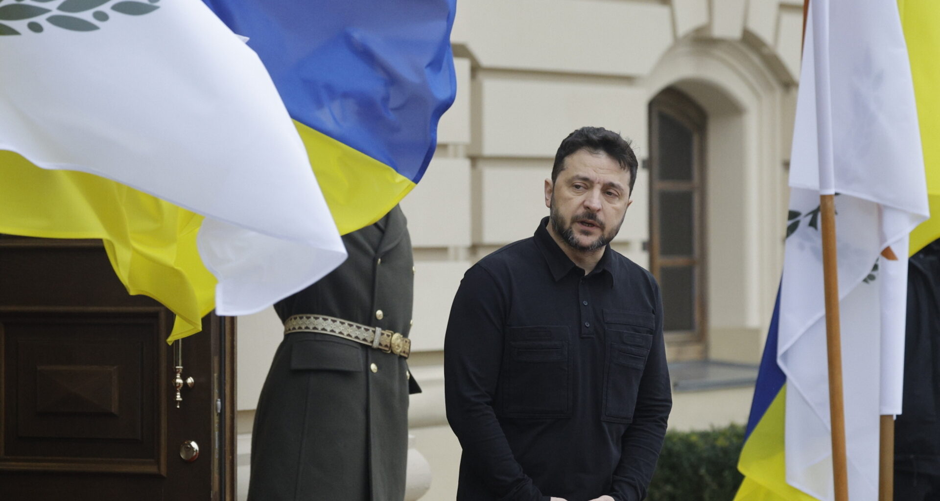 Nieznane drony śledziły lot Zełenskiego? "Załoga zauważyła pięć maszyn"