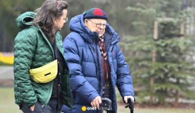 Wojciech Mann na pogrzebie Magdy Umer. Wspierał go nie tylko syn