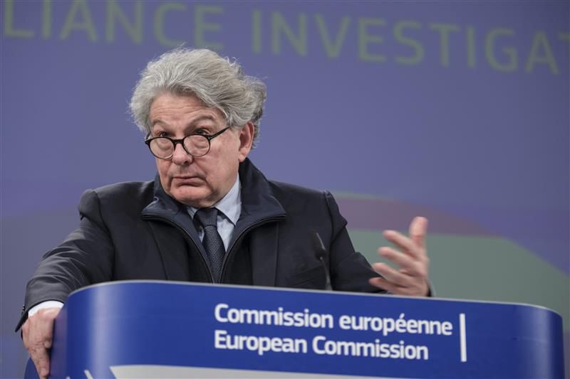 Ceny ropy na globalnych rynkach reagują na napięcia geopolityczne