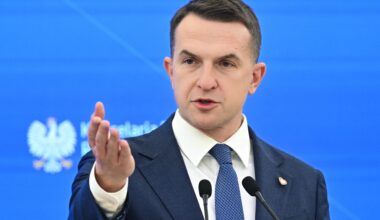 "Odwołujemy sylwestra". Prezydent Elbląga podał powody