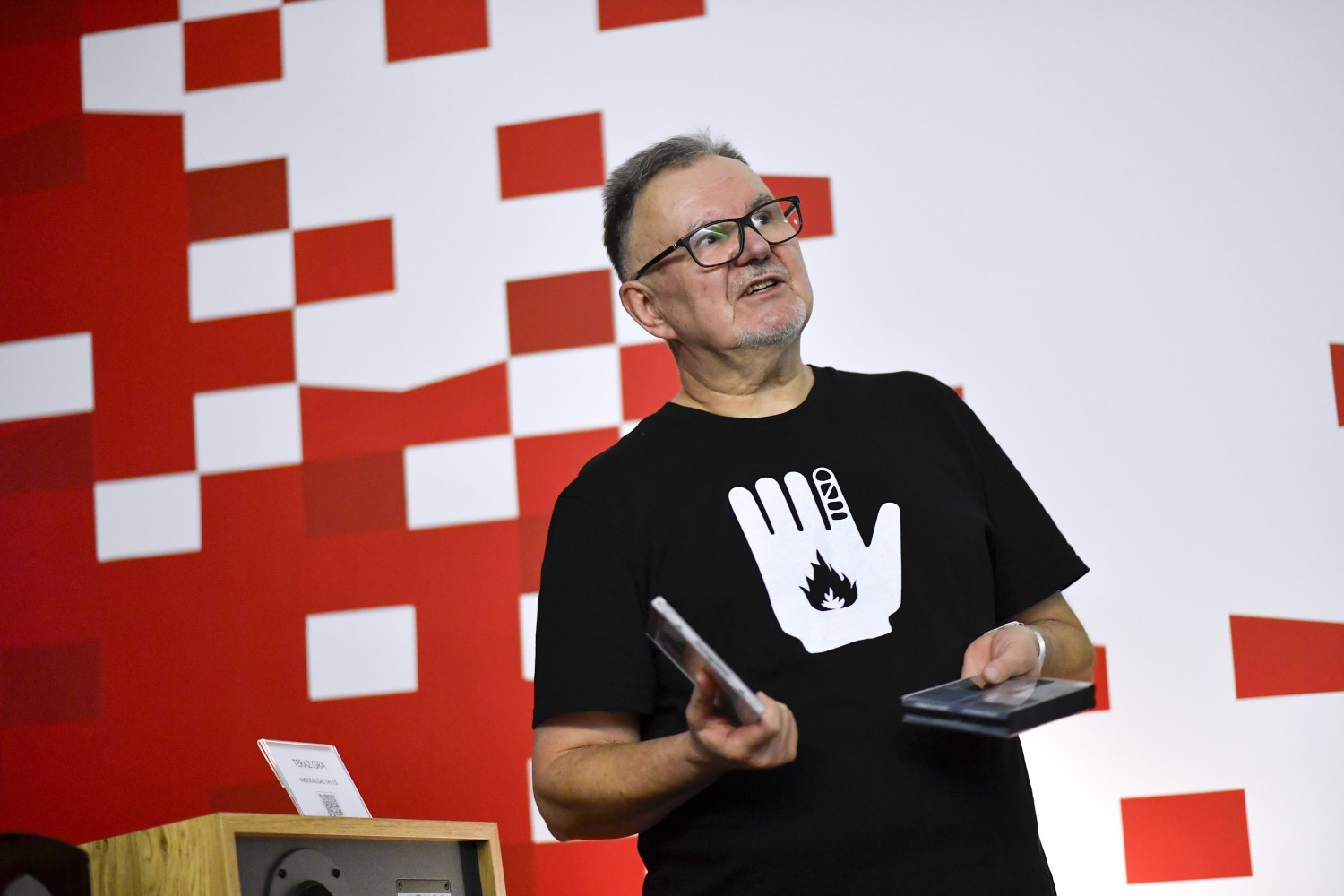 Hirek Wrona, Sidney Polak