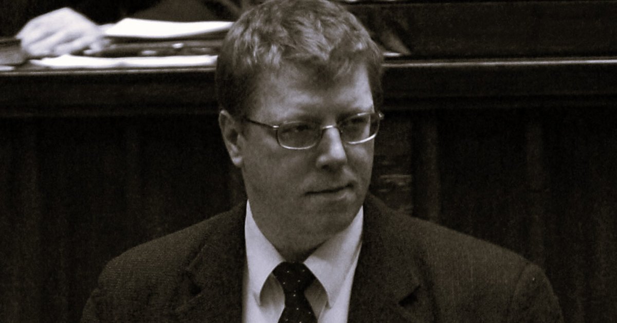 Nie żyje Cezary Miżejewski. Były wiceminister pracy i społecznik odszedł w dniu swoich 61. urodzin - Onet