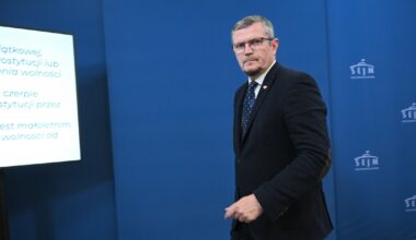 Propozycja kompromisu w sporze o ambasadorów. Wiceminister ujawnia szczegóły - Onet