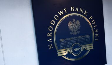 Polska inflacja pod lupą RPP. Protokół posiedzenia wskazuje, co zdecydowało o obniżce stóp