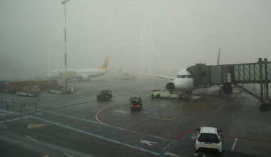 Paraliż na polskim lotnisku. Przekierowano samoloty. "To jest wstyd"