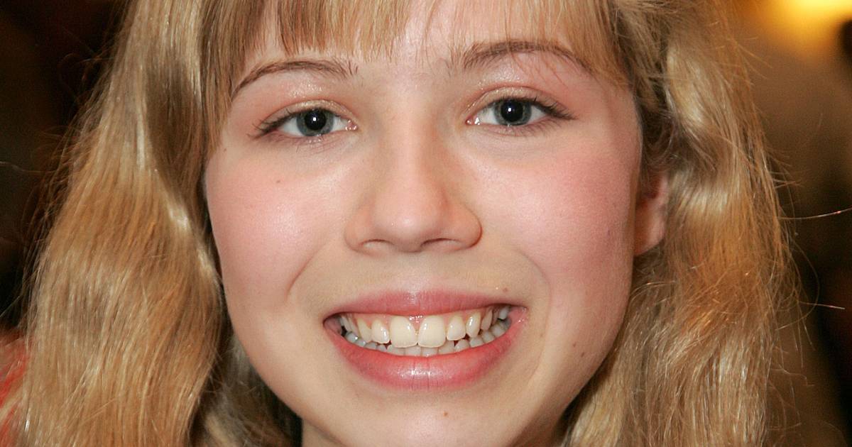 "Krzyczałam z bólu, gdy henna zalewała mi oczy". To mama zgotowała jej piekło