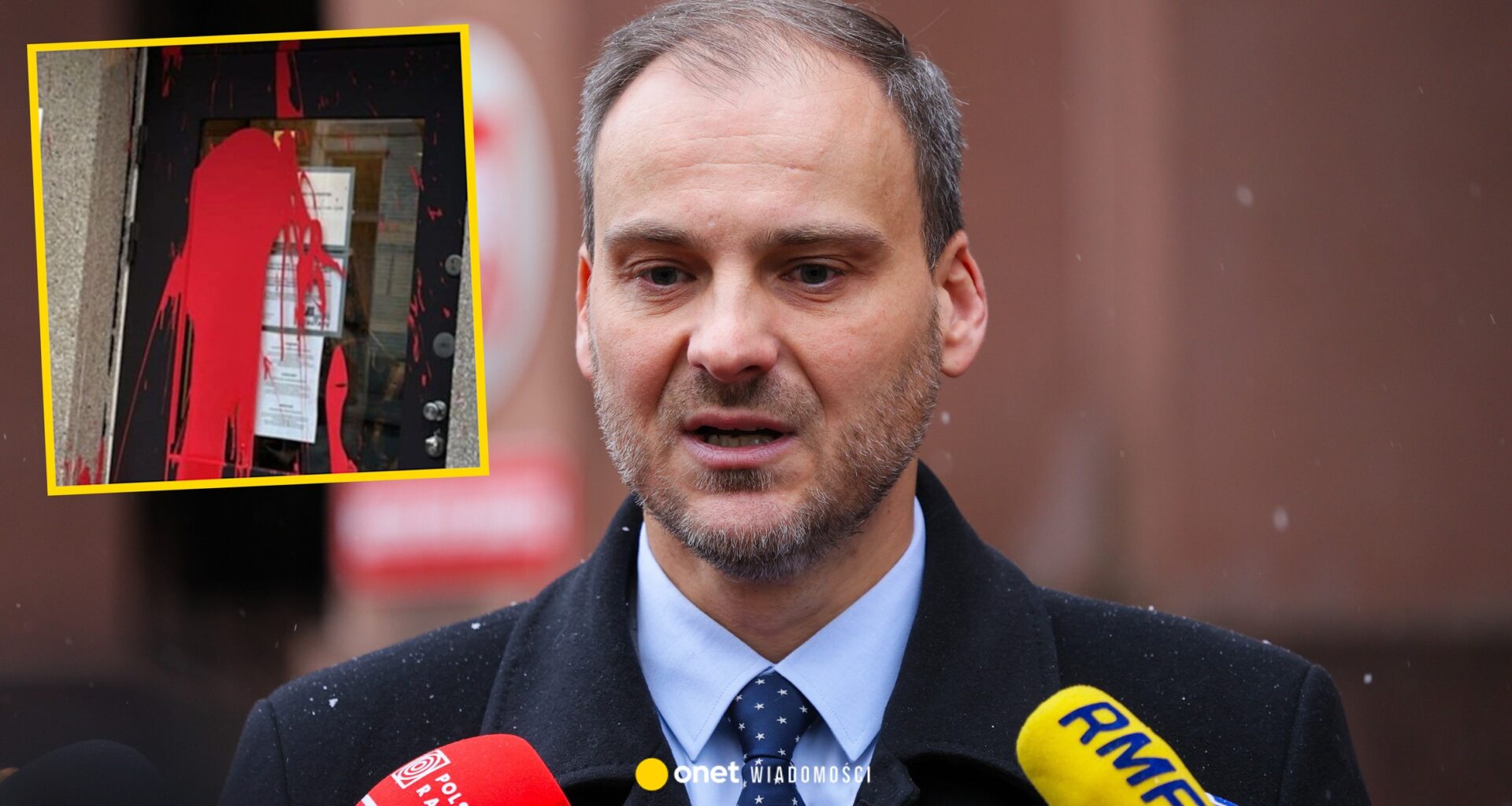 Atak na polski konsulat w Brukseli. Budynek oblany czerwoną farbą