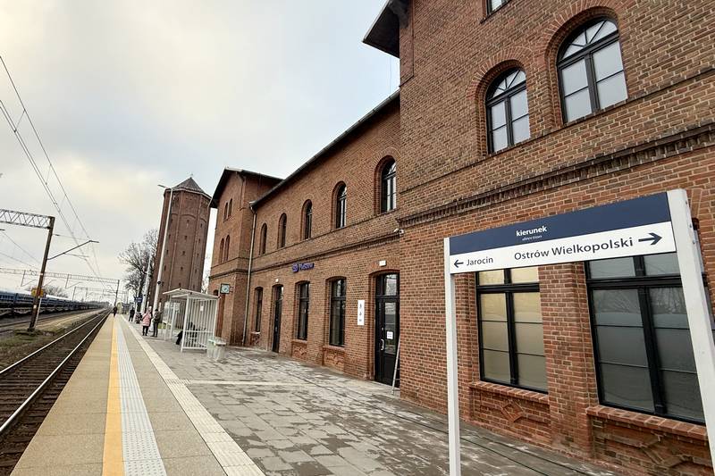 Dworzec Pleszew otwarty po remoncie [GALERIA]
