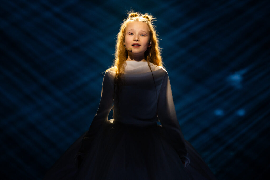 Marianna Kłos podczas próby do Eurowizji Junior 2025. Fot. Corinne Cumming / EBU.