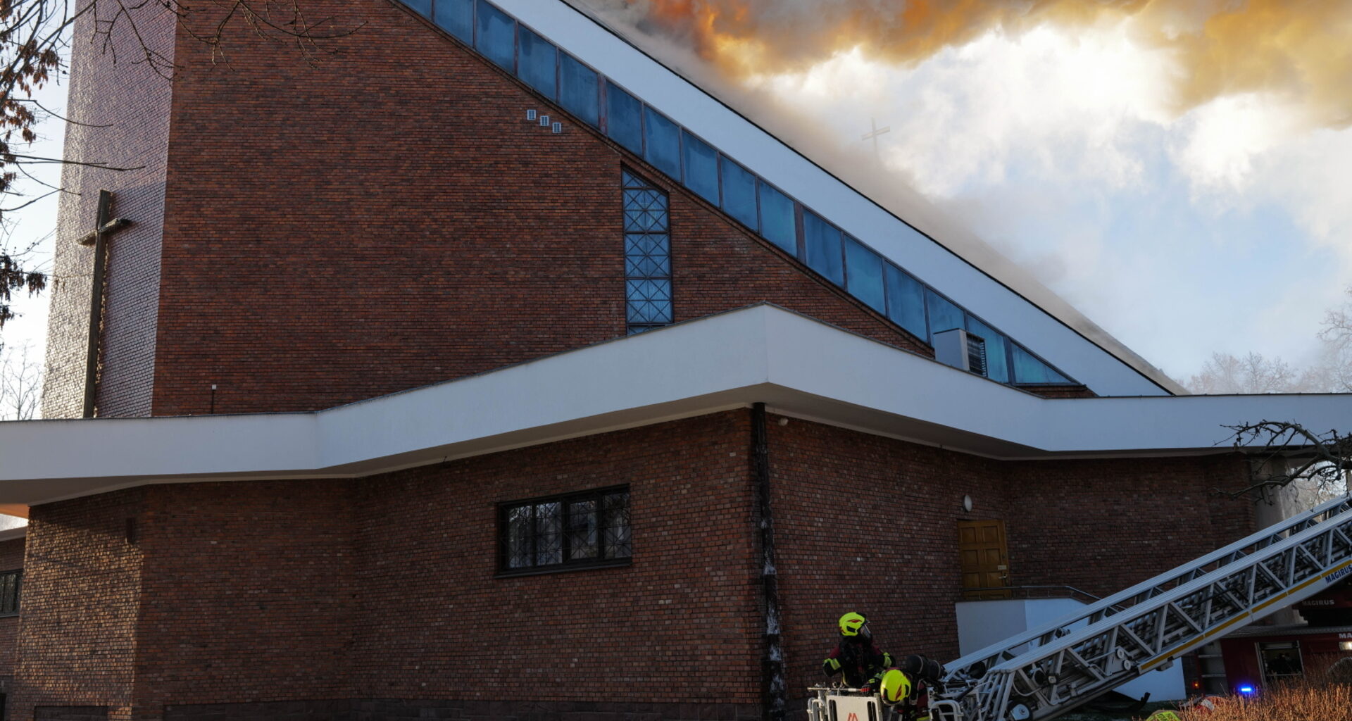 Pożar kościoła w Lublinie. Strażacy podali najnowsze informacje