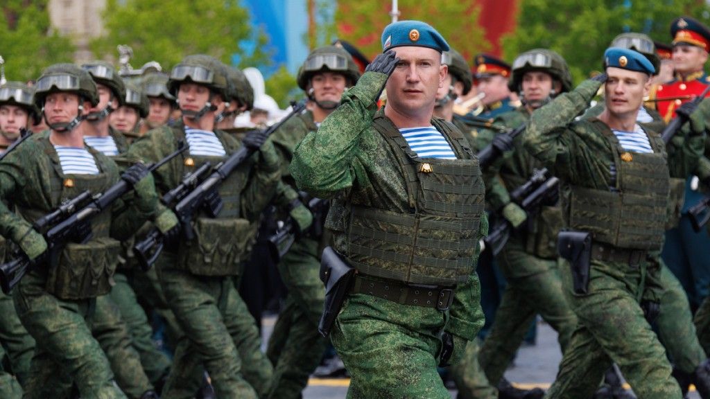 Zdegenerowani. Żołnierze Putina zabijają w Rosji