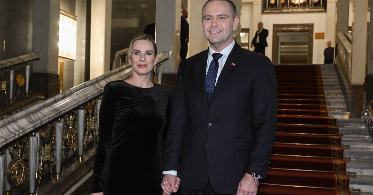 Karol Nawrocki i Marta Nawrocka w centrum uwagi. Internauci zwracają uwagę na jeden szczegół - Onet