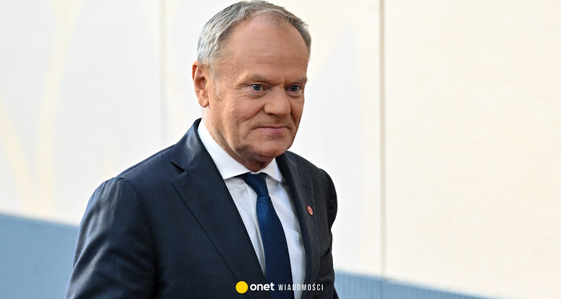 Donald Tusk pokazał sondaż. Wskazał na wynik dwóch partii. "I to przed aferą"