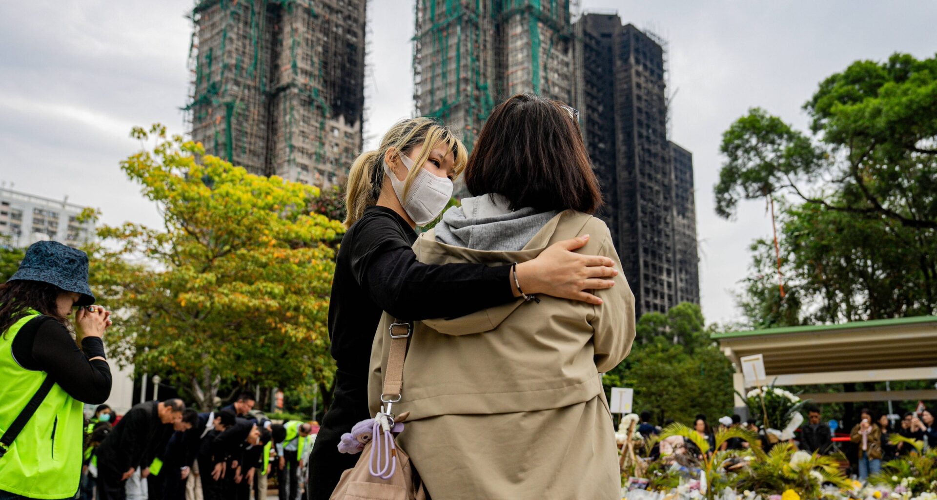 Zakończono przeszukiwanie pogorzeliska na osiedlu Tai Po