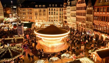 Jarmark świąteczny we Frankfurcie nad Menem (zdj. ilustracyjne)