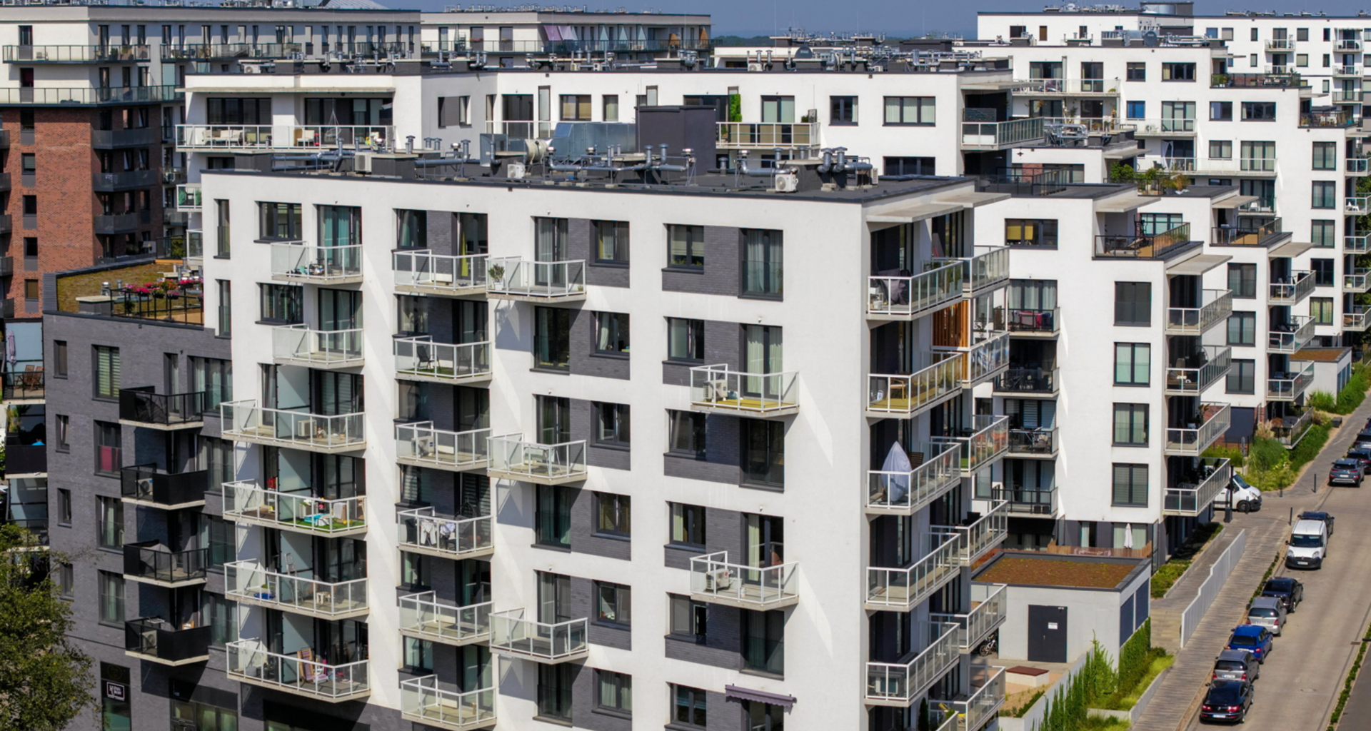 Sześć obniżek stóp procentowych mocno zmniejsza raty. Ile można zaoszczędzić? [DOKŁADNE WYLICZENIA]
