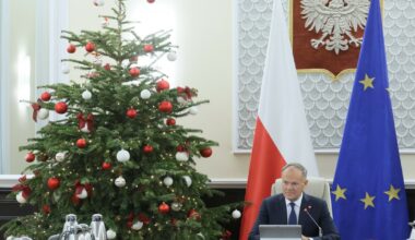 Bezpieczeństwo i nowe prawa. Donald Tusk chce współpracy z prezydentem