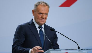 Donald Tusk zwrócił się do działaczy KO. "Mamy do czynienia z groźnymi ludźmi"