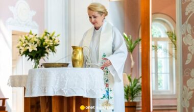 Jest pierwszą Polką-biskupką w historii. "W dniu konsekracji miałam prywatnego ochroniarza"