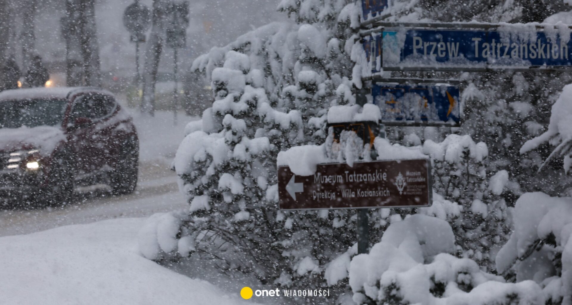 W Zakopanem trudna sytuacja przed sylwestrem. Policja apeluje do kierowców