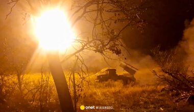 Rosjanie uderzyli w elektrociepłownię. Część obwodu bez prądu - Onet Wiadomości