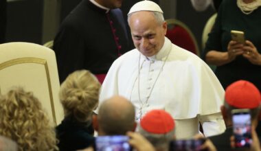 Leon XIV nie gryzie się w język w sprawie Trumpa. Za Franciszka byłoby to nie do pomyślenia