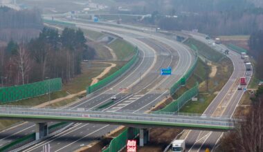 Autostrada A2 na wschód otwarta. Kierowcy dostali 10 km. Kiedy będzie reszta?