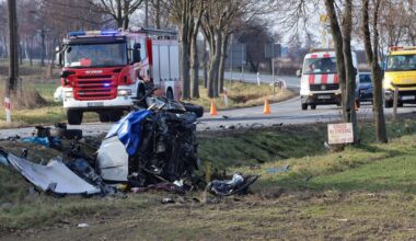Zielęcice. Sześć ofiar wypadku. Podano dojmujące dane. "Są w drodze"
