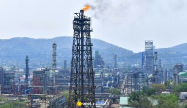 Indie kupują ropę u Rosji, ale po zaniżonych cenach. "Spadek dochodów Kremla"