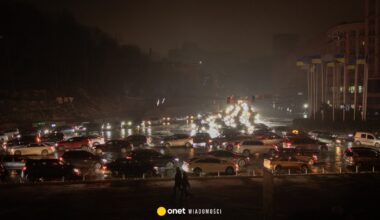 Kijów pogrążony w ciemnościach. Ponad 40 proc. mieszkań bez prądu i ogrzewania