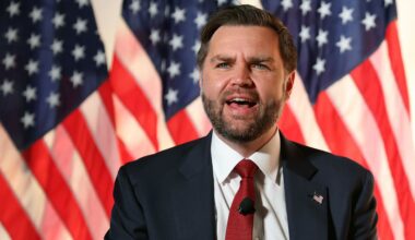 Morawiecki zamieścił nagranie. "Dwie wiadomości dla Tuska"