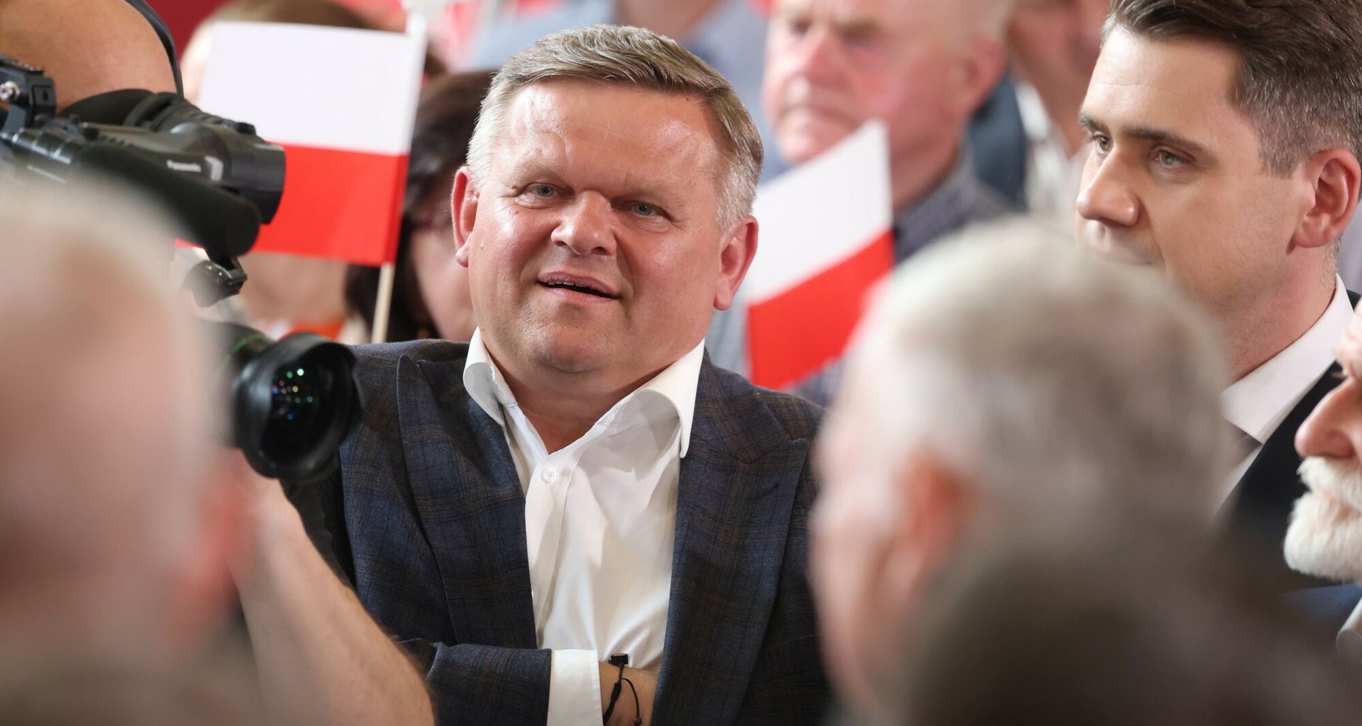 Zakrwawiony mężczyzna wparował na komisariat. Błagał o pomoc