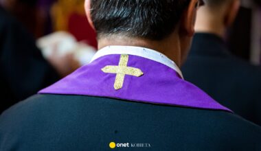 "Kolęda to skomplikowana sprawa. Bywa, że są aranżowane randki"