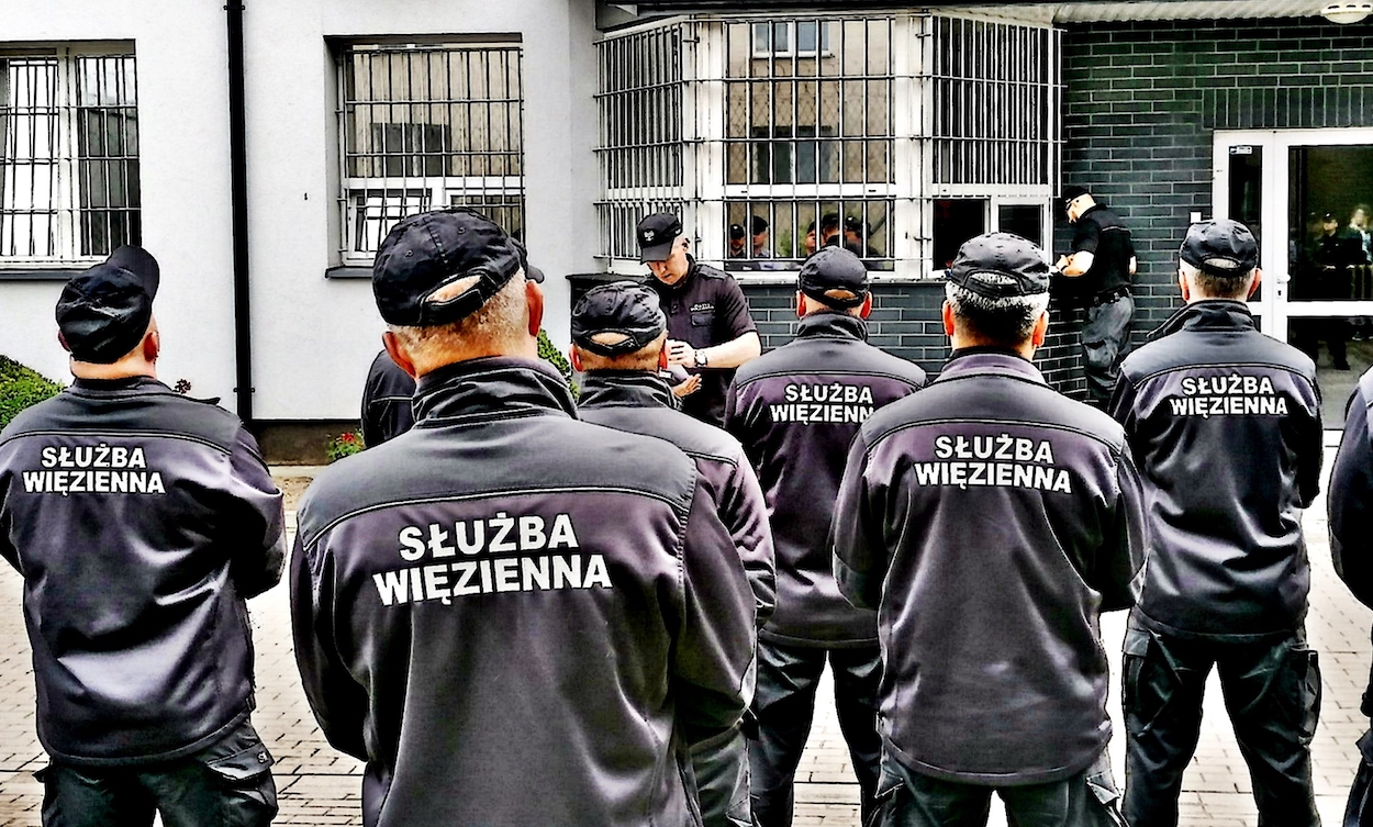 Służba Więzienna dostanie wyczekiwaną mieszkaniówkę
