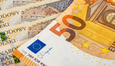 Rząd nie zdążył z reformą? Seniorzy w potrzebie mieli otrzymać 2150 zł od stycznia