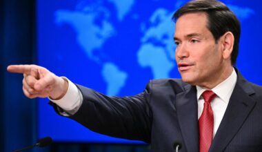 40-latek chciał działać dla obcego wywiadu. Siemoniak o decyzji sądu