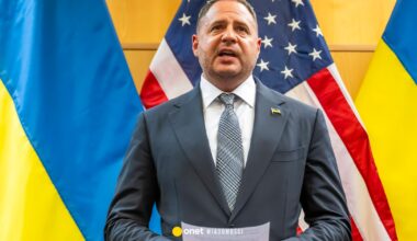 Andrij Jermak do ostatniej chwili nie wierzył w dymisję. Urządził Zełenskiemu awanturę