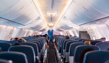 Trzeci lot deportacyjny z USA do Rosji. Mężczyźni mogą trafić na front - Onet