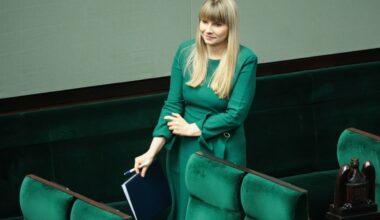 Pomysł Tuska nie podoba się Polakom. Większość jest przeciw