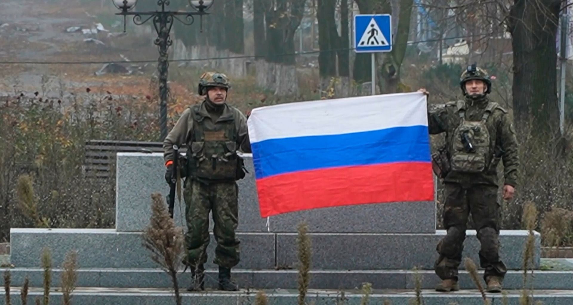 "Fatalne warunki". Loty do Modlina przekierowane