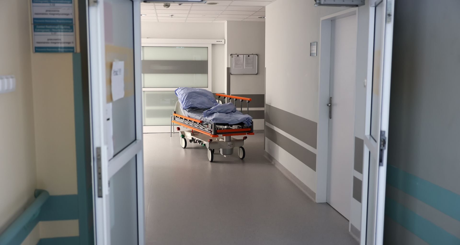 Świąteczna wojna o lampki. "Życie jak w bunkrze"