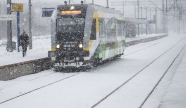 "Fatalne warunki". Loty do Modlina przekierowane