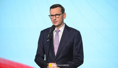 Mateusz Morawiecki zwrócił się do premiera. "Mam dwie wiadomości" [RELACJA NA ŻYWO]