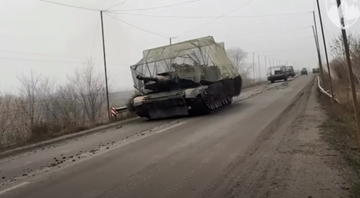 Abramsy już na pierwszej linii frontu. Tak walczą z rosyjskimi dronami - Świat