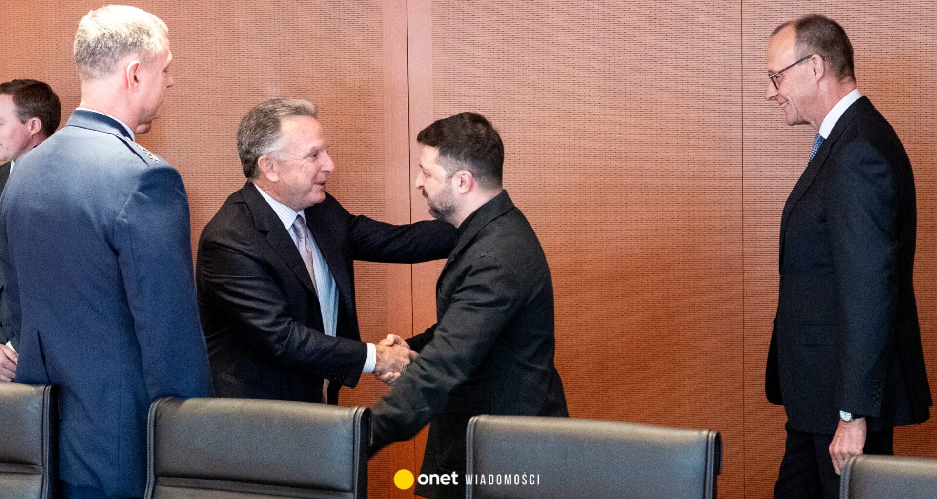 Wołodymyr Zełenski i delegacja z USA spotkali się w Berlinie. Jutro kluczowe rozmowy